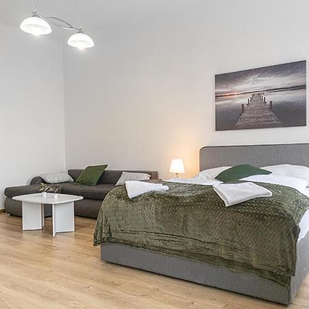 Welcoming 2Br Apt. Near Akh- Perfect For Longstays Вена Экстерьер фото